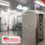 Vách Nhựa PVC Trong Chống Bụi, Ngăn Lạnh, Không Vỡ Vụn