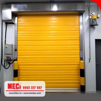 Cửa Cuốn Nhanh Kho Lạnh - Vận Hành Nhanh, Cách Nhiệt Tốt