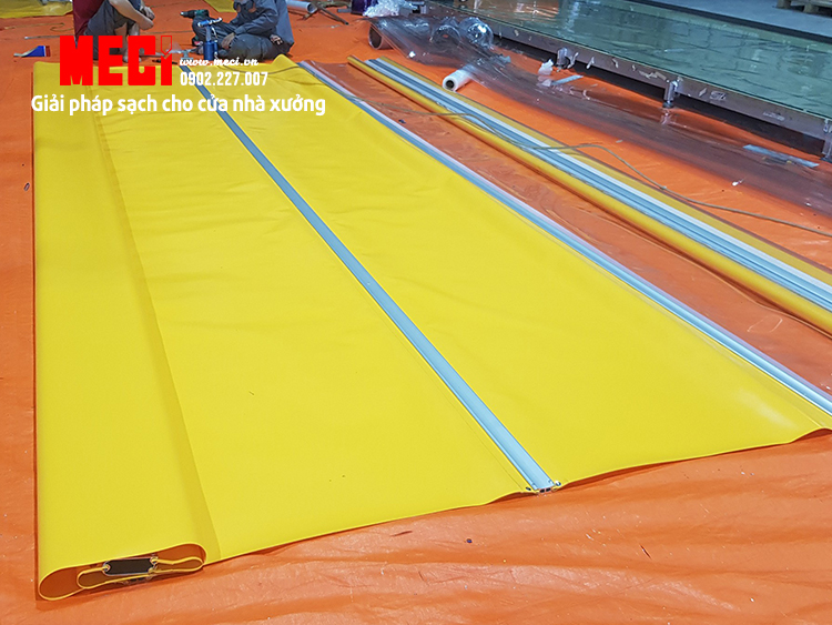 Thân bạt nhựa mỏng, trọng lượng nhẹ
