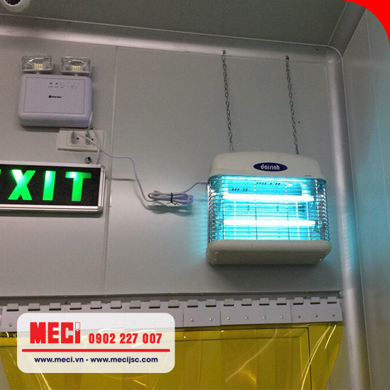 Đèn bắt muỗi công nghiệp