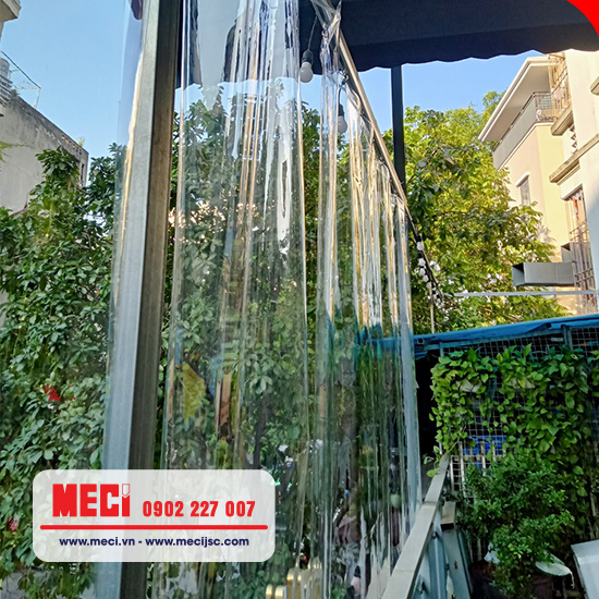 Rèm nhựa pvc khổ lớn meci