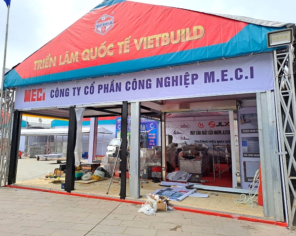 Thời gian chuẩn bị 3 ngày trước triển lãm